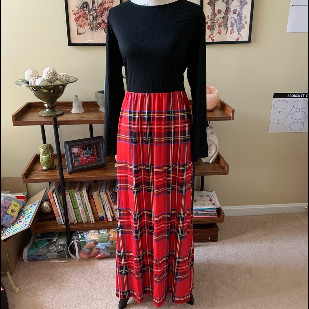 Fun, comfy Christmas party dress! Size XL